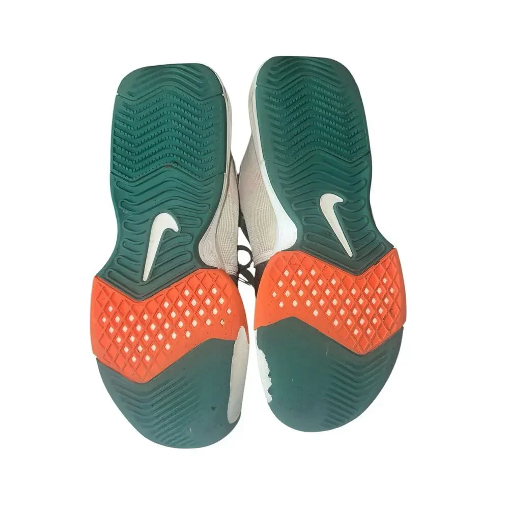 Nike preowned visible